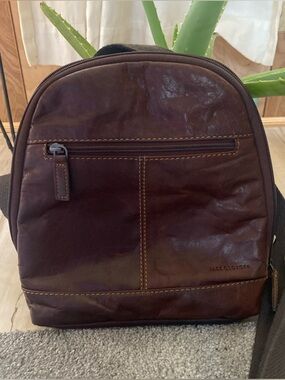 jack georges voyager brown leather  convertible backpack crossbody